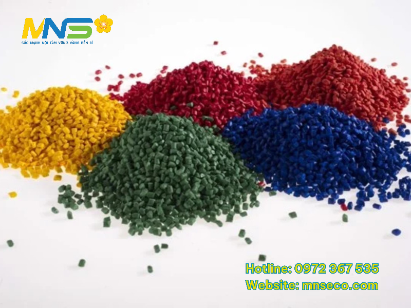 hạt nhựa nguyên sinh và tái sinh khác nhau thế nào